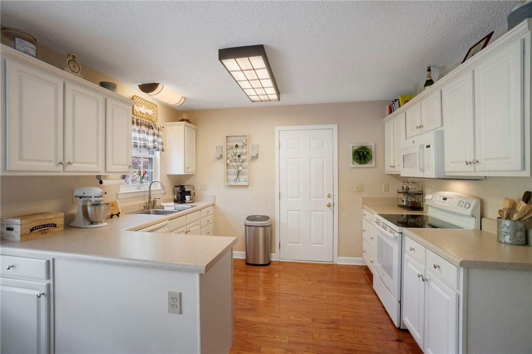 121 Oswego Road Townville, SC 29689 - Photo 8 of 30 Gallery Image 8