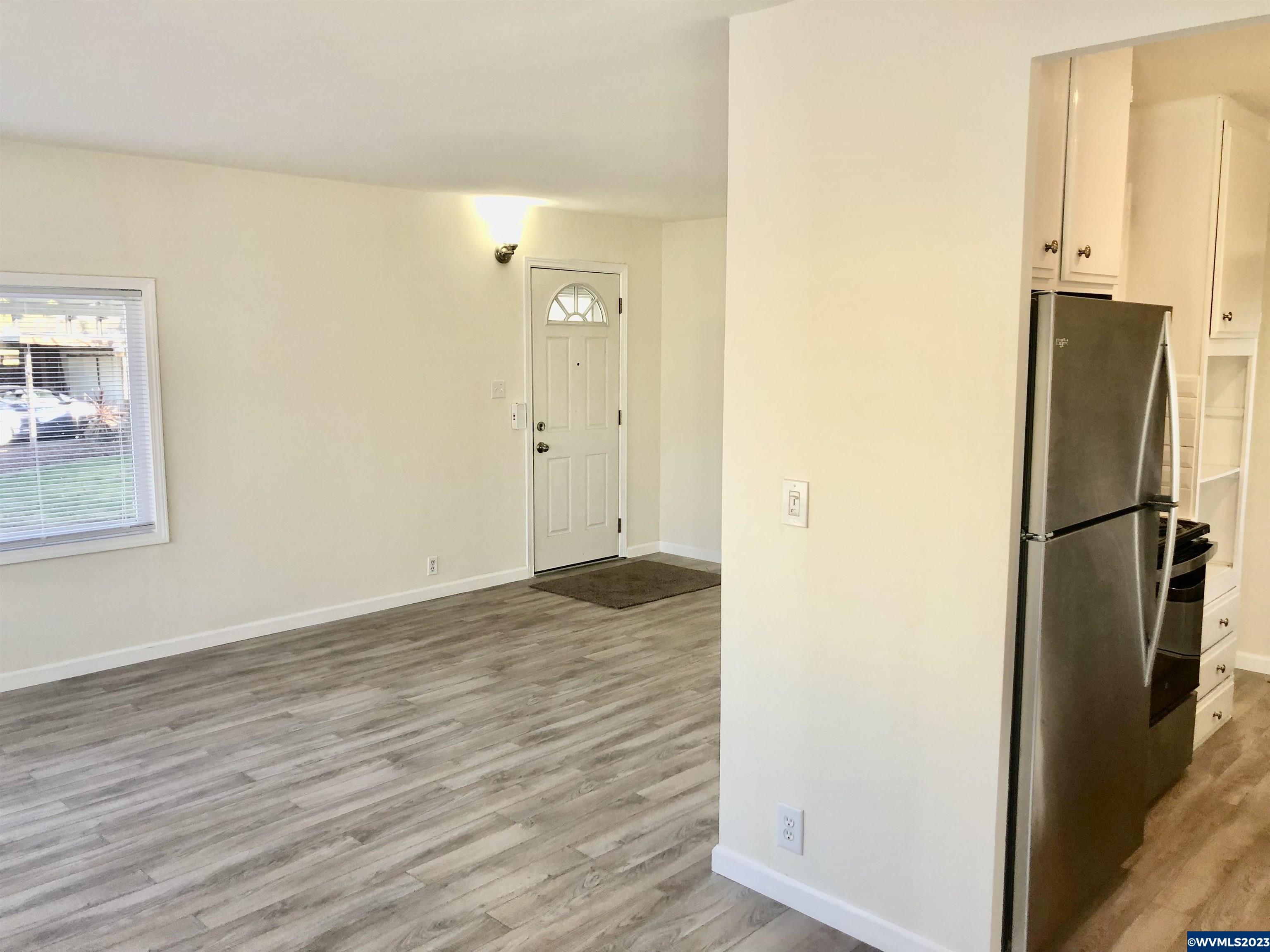 5355 River ( Road, Unit 65 Keizer, OR 97303 - Photo 7 of 19