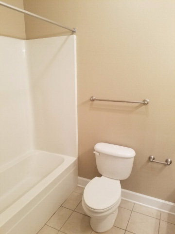 450 Park Avenue, Unit 304 Foley, AL 36535 - Photo 8 of 15