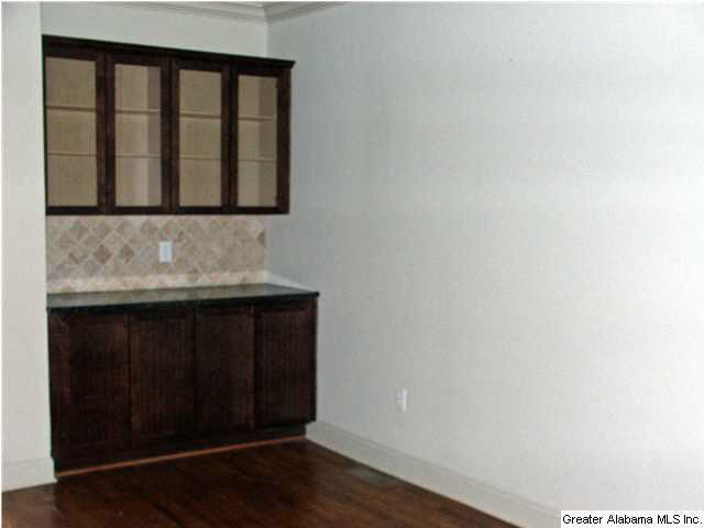 2073 Lancaster Road, Unit 2073 Homewood, AL 35209 - Photo 7 of 22