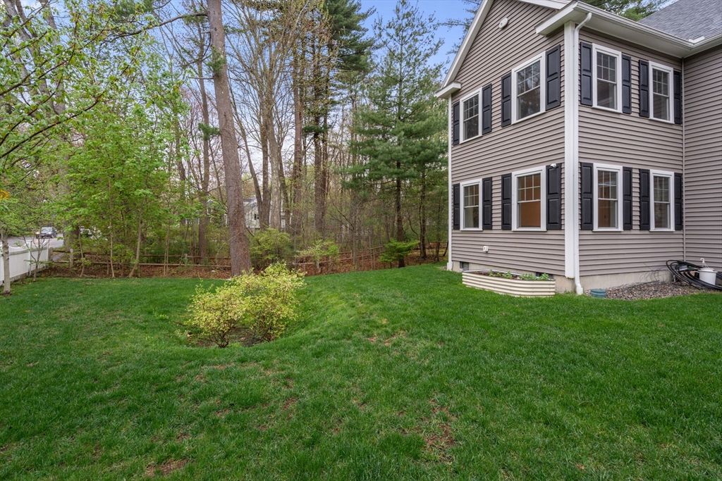 97 Batchelder Road Reading, MA 01867 - Photo 36 of 40