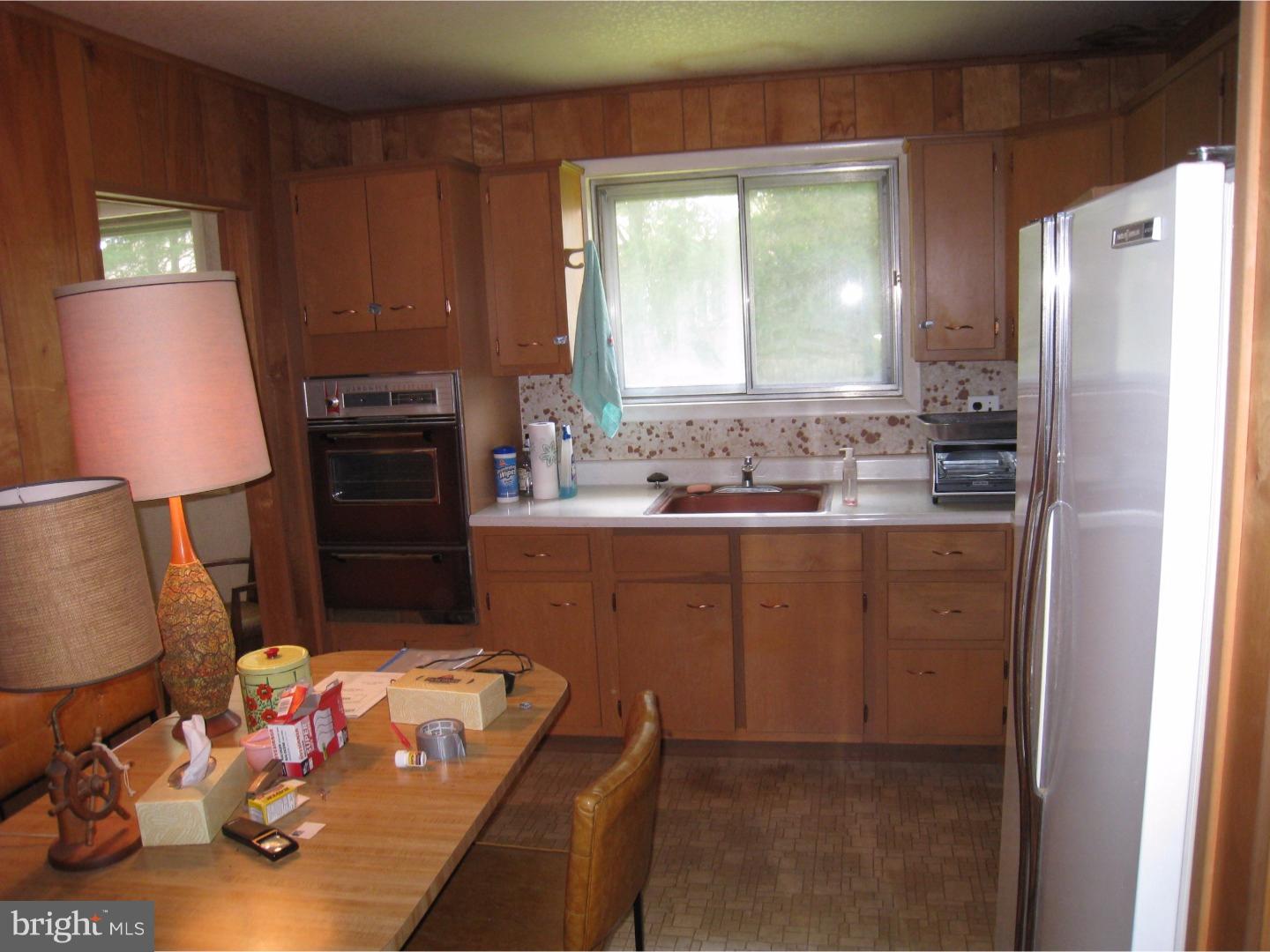 39 Saratoga Road Stratford, NJ 08084 - Photo 8 of 22