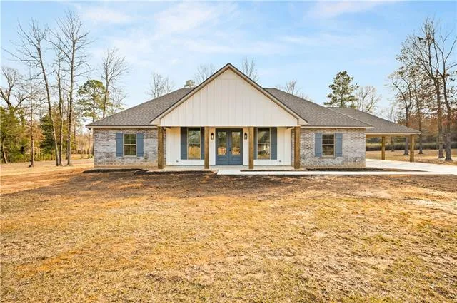 $349,900 | 703 Sunrise Drive, Deville, LA 71328