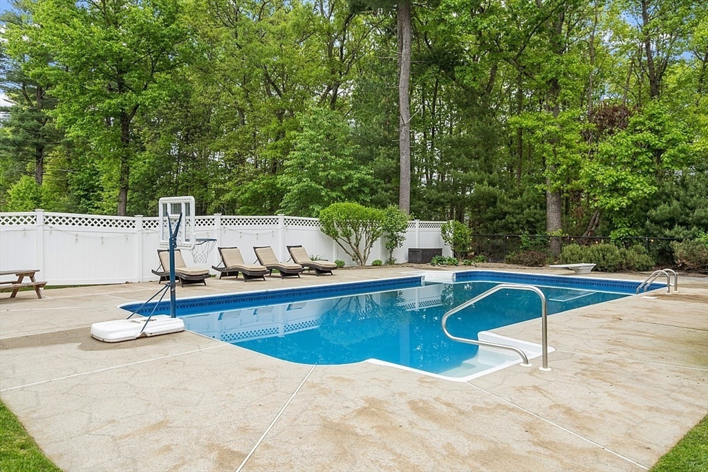 76 Grist Mill Road Littleton, MA 01460 - Photo 26 of 37 Gallery Image 26
