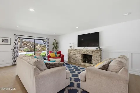 $1,499,999 | 6129 Ellenview Avenue, Woodland Hills, CA 91367