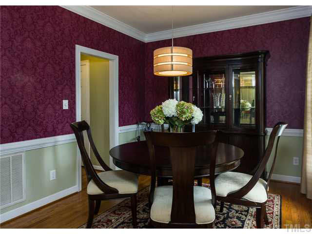2637 Jasper Lane Raleigh, NC 27613 - Photo 11 of 25 a dining room with furniture and window