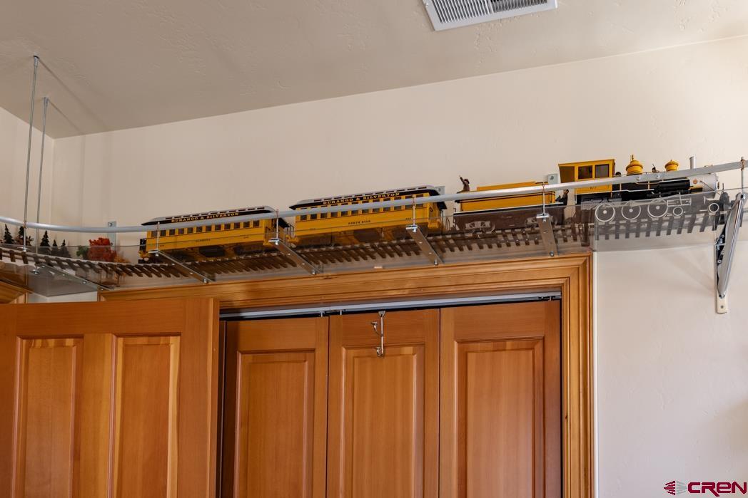 1422 Animas View Drive, Unit 1 Durango, CO 81301 - Photo 21 of 44