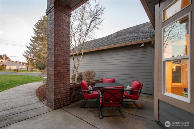 $2,050,000 | 10808 Northeast 192nd Avenue, Brush Prairie, WA 98606