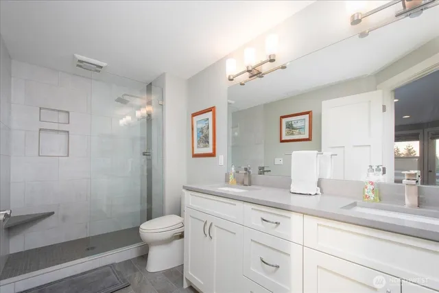 $2,050,000 | 10808 Northeast 192nd Avenue, Brush Prairie, WA 98606