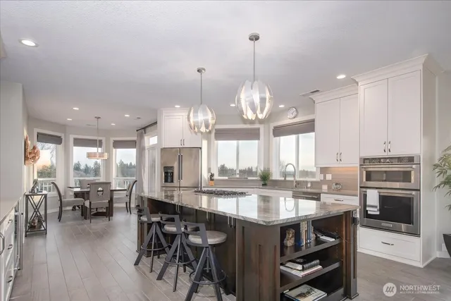 $2,050,000 | 10808 Northeast 192nd Avenue, Brush Prairie, WA 98606