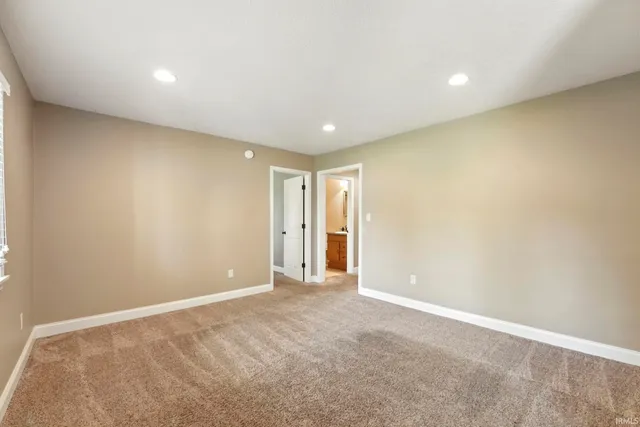 $399,900 | 12707 Elsworth Street, Leo, IN 46765