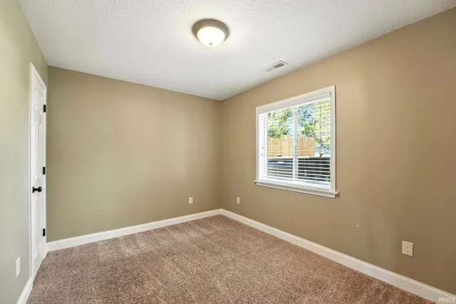 $399,900 | 12707 Elsworth Street, Leo, IN 46765