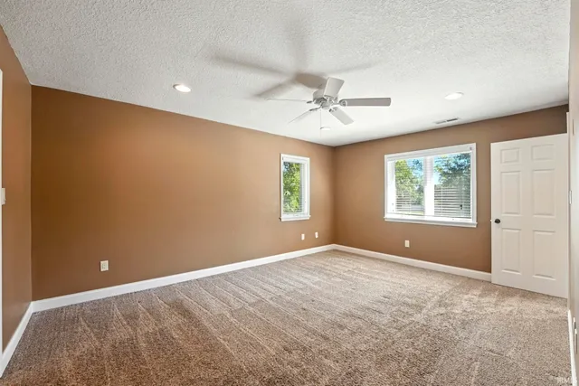 $399,900 | 12707 Elsworth Street, Leo, IN 46765