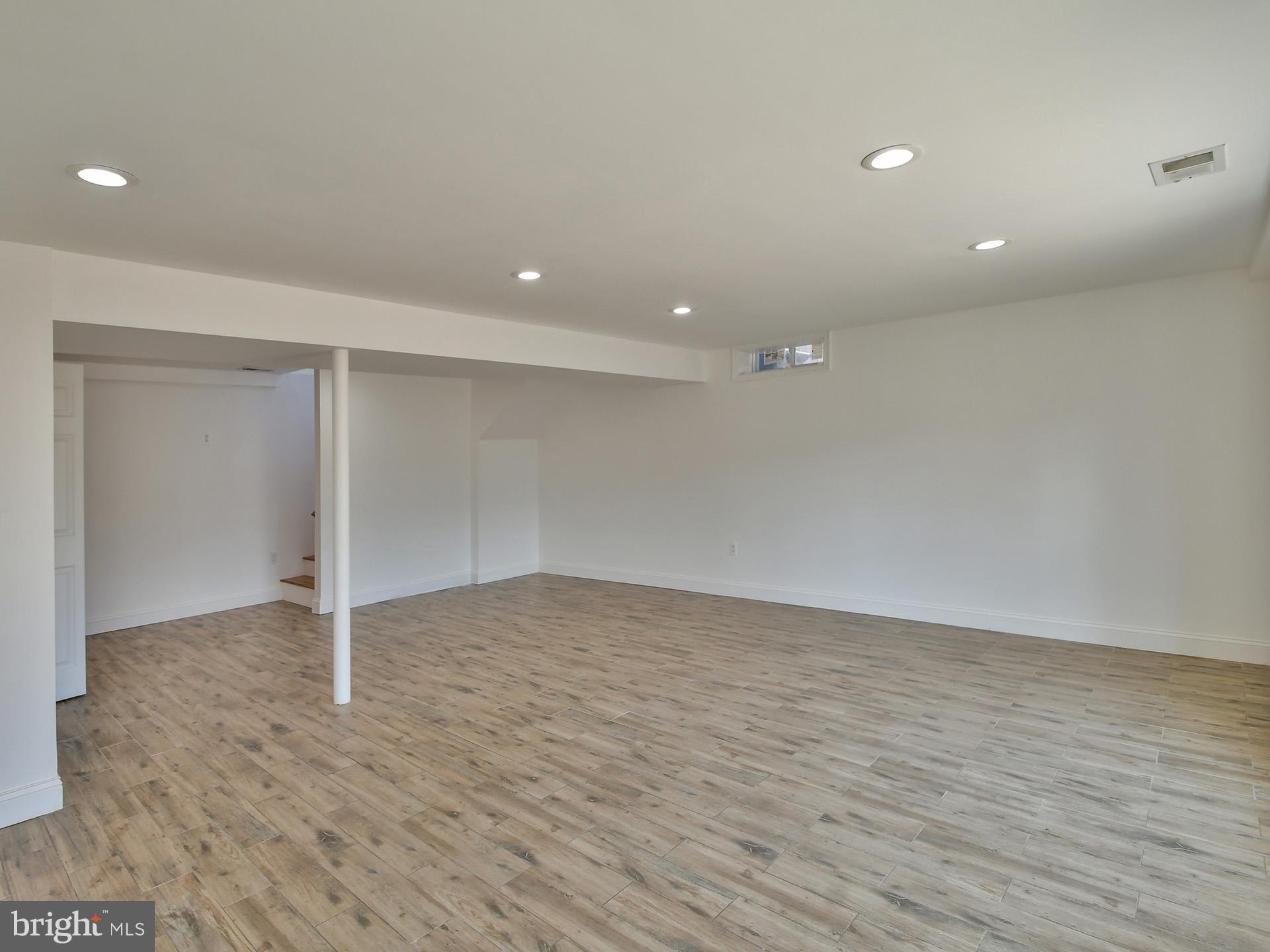 11819 Selfridge Road Silver Spring, MD 20906 - Photo 7 of 55