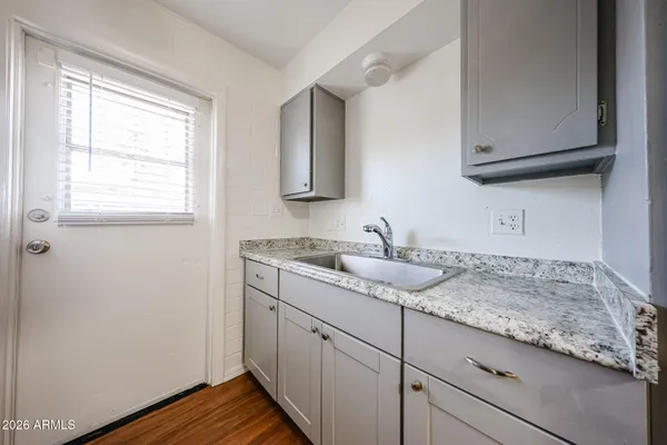 $1,195 | 2226 West Heatherbrae Drive, Unit 4, Phoenix, AZ 85015