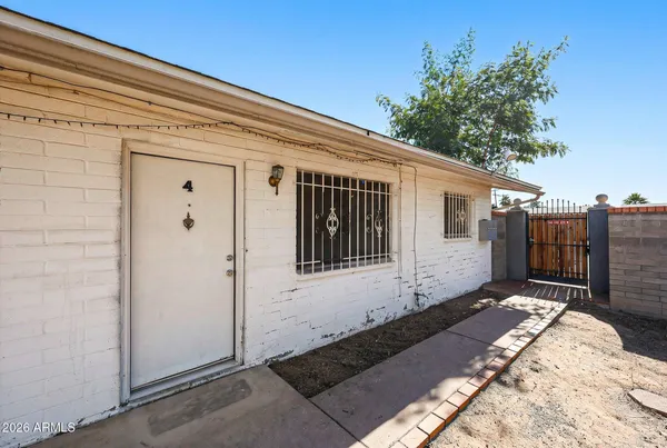 $1,195 | 2226 West Heatherbrae Drive, Unit 4, Phoenix, AZ 85015