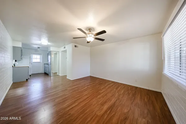 $1,195 | 2226 West Heatherbrae Drive, Unit 4, Phoenix, AZ 85015