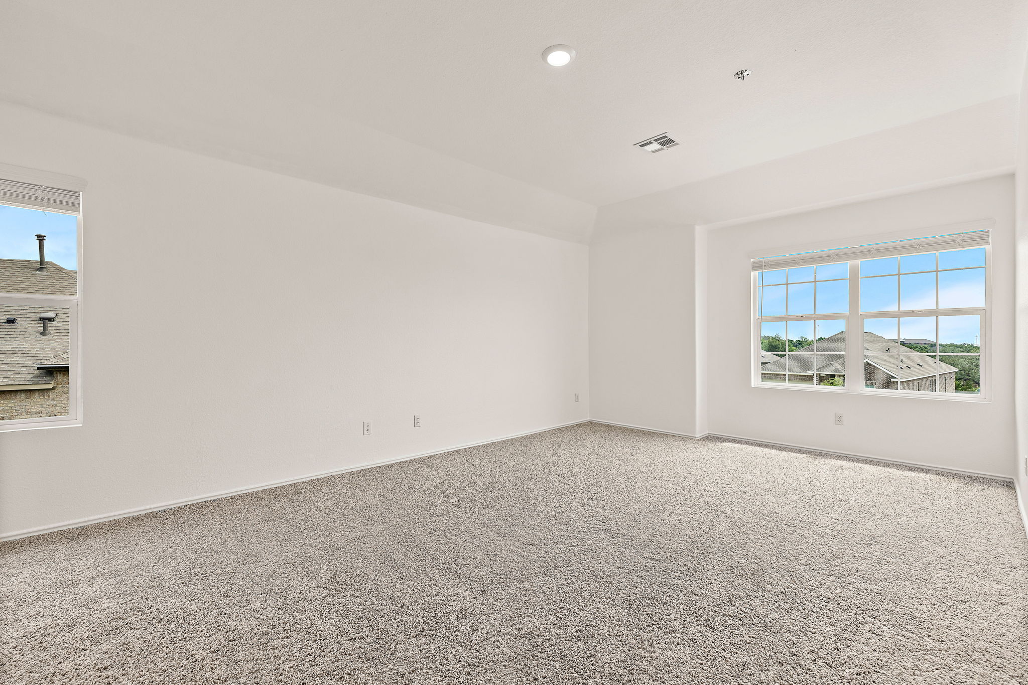 920 Legends Lane Georgetown, TX 78628 - Photo 15 of 31 Open Flex Space Upstairs