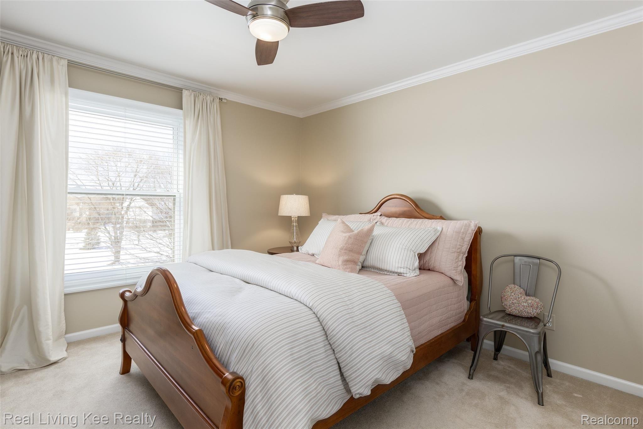 4070 Holly Lane Rochester, MI 48306 - Photo 21 of 25 4070 Holly Ln-32.jpg