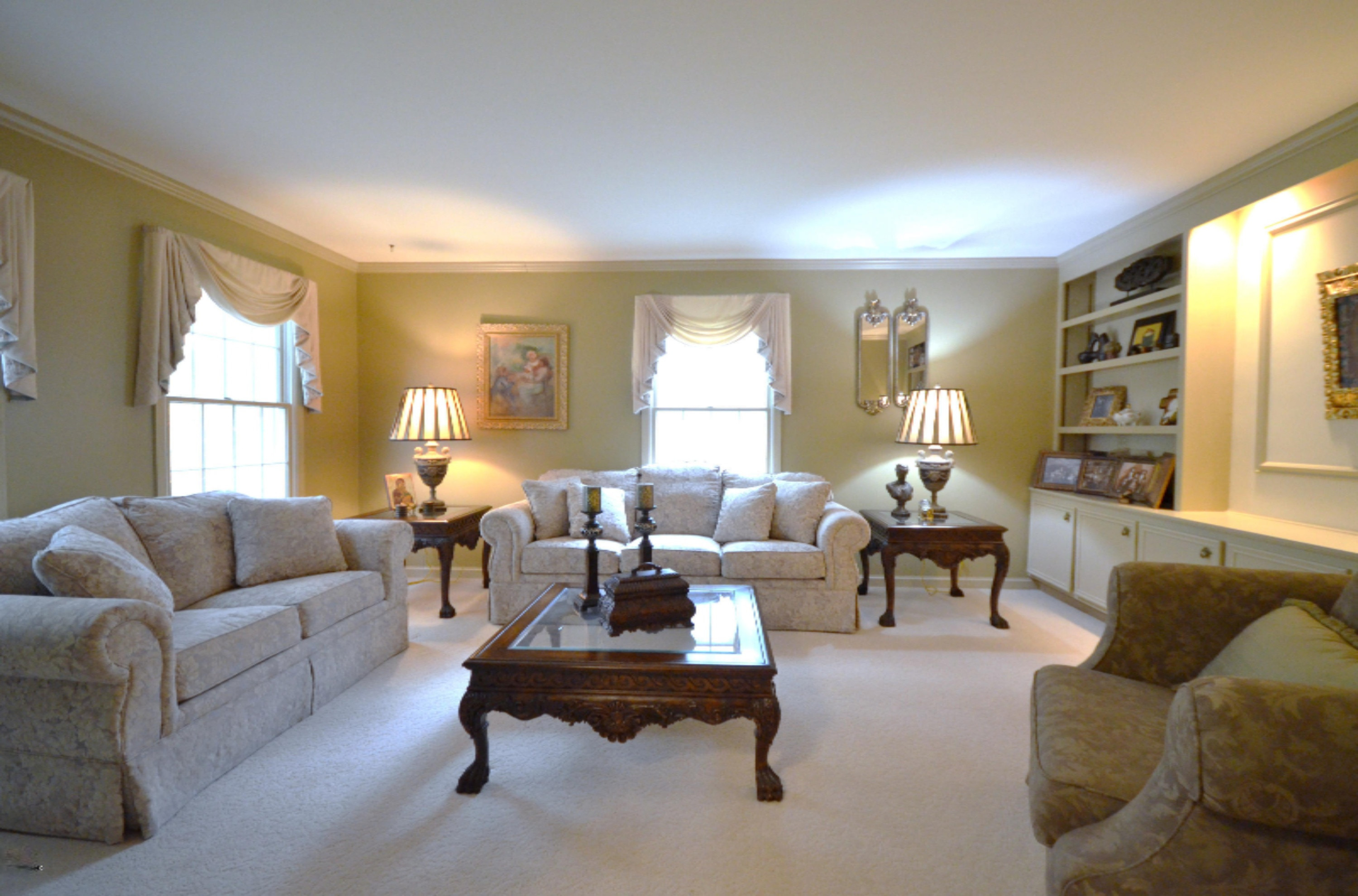 18632 Aztec Drive Spring Lake, MI 49456 - Photo 2 of 18 Living Room