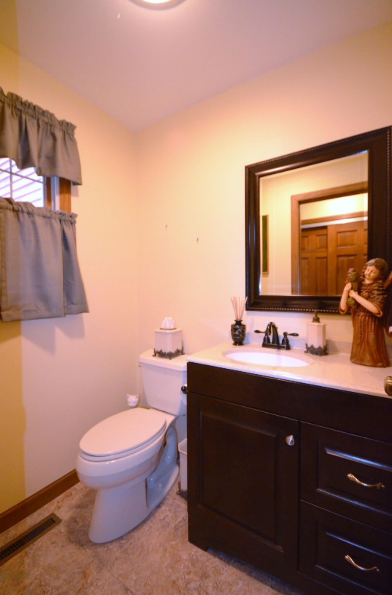18632 Aztec Drive Spring Lake, MI 49456 - Photo 7 of 18 Half Bathroom