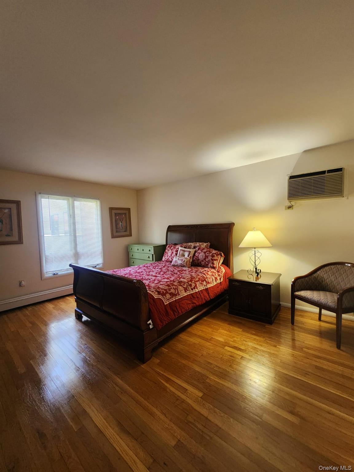 3 Hook Road, Unit 64C Poughkeepsie, NY 12601 - Photo 4 of 15 a spacious bedroom with a bed and a couch