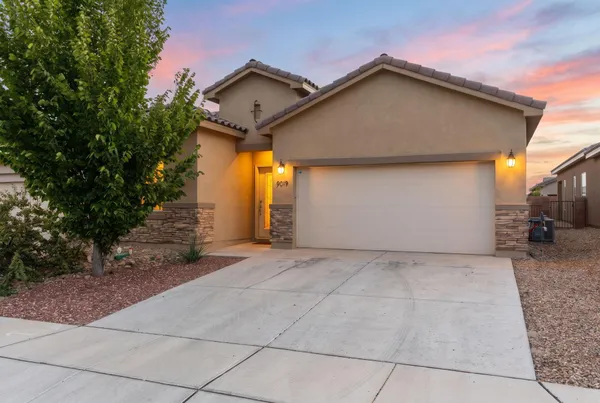 $470,000 | 9019 South Sky Street Northwest, Albuquerque, NM 87114