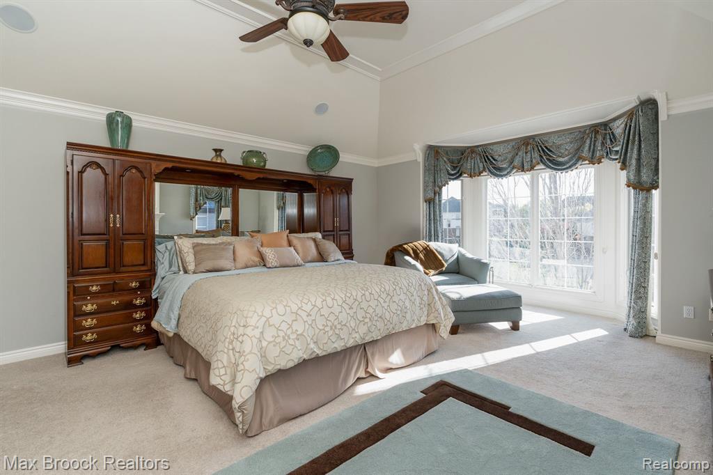 2896 Croftshire Court Rochester, MI 48306 - Photo 20 of 51 Gallery Image 20