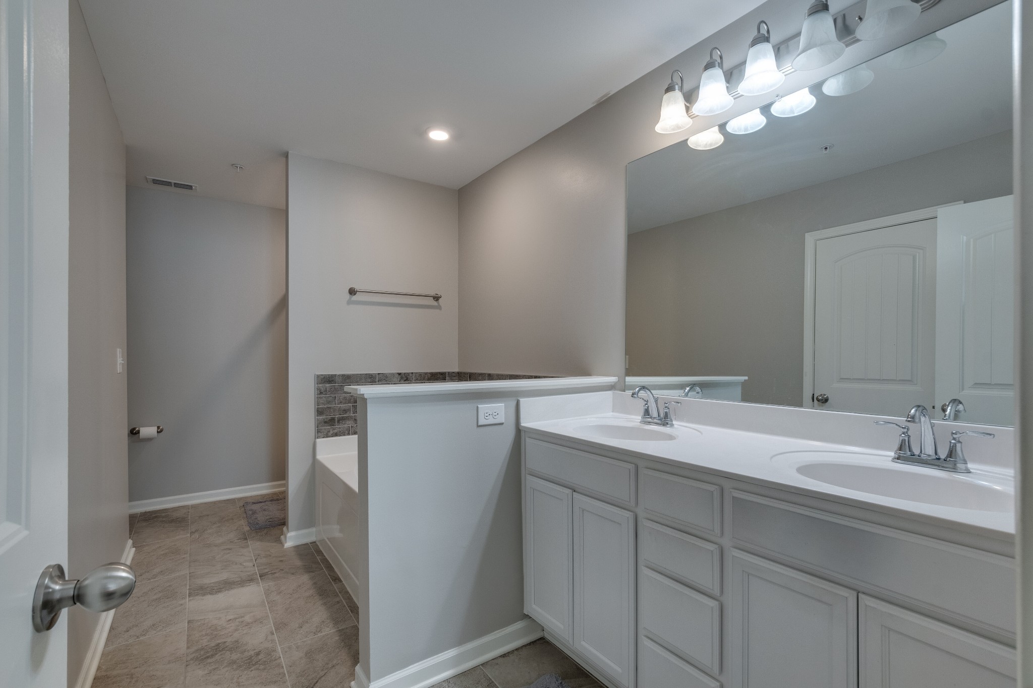 217 Ruth Way Spring Hill Spring Hill, TN 37174 - Photo 8 of 20 Gallery Image 8