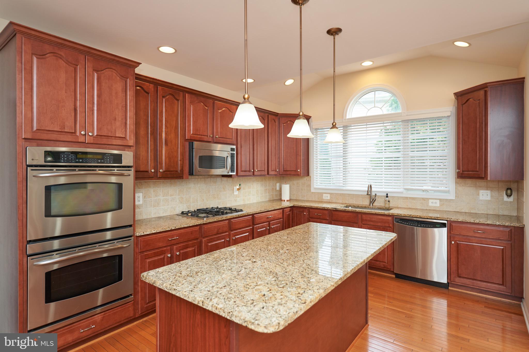 43873 Arborvitae Drive Ashburn, VA 20147 - Photo 11 of 50