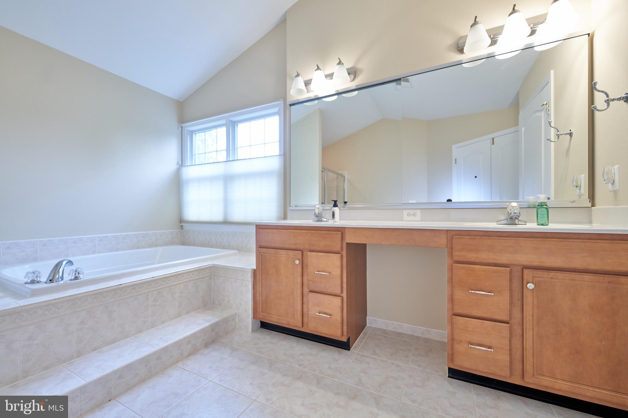 43873 Arborvitae Drive Ashburn, VA 20147 - Photo 28 of 50