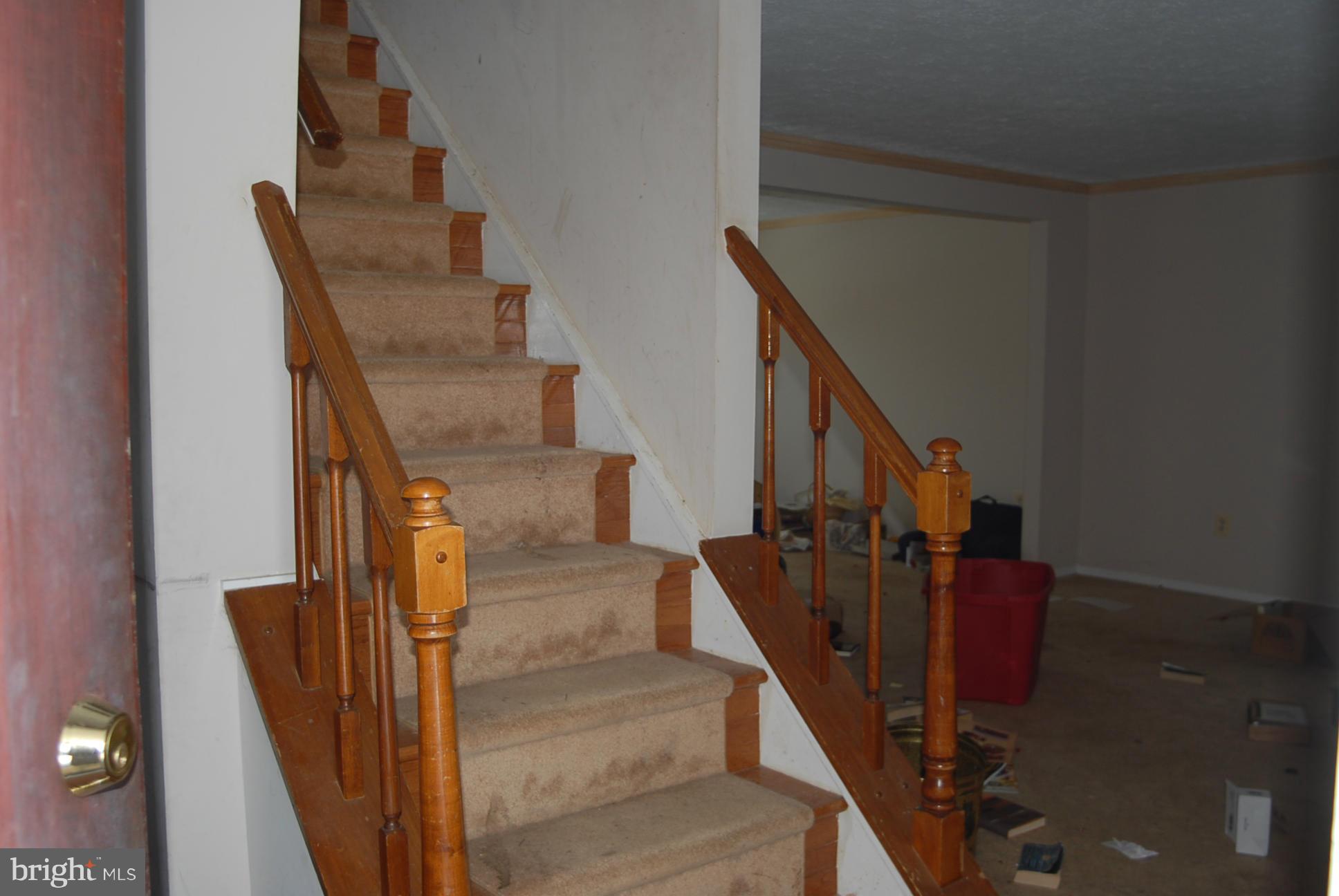 4365 Cub Run Road Chantilly, VA 20151 - Photo 2 of 2 Interior (General)