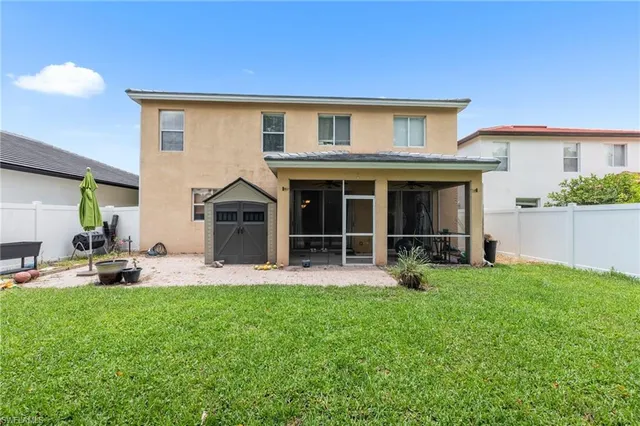 $655,000 | 8364 Laurel Lakes Boulevard, Naples, FL 34119