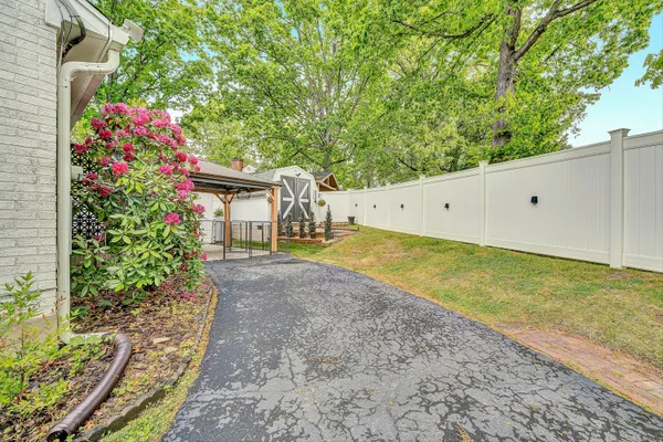 $289,000 | 3337 Woodland Drive Southwest, Roanoke, VA 24015