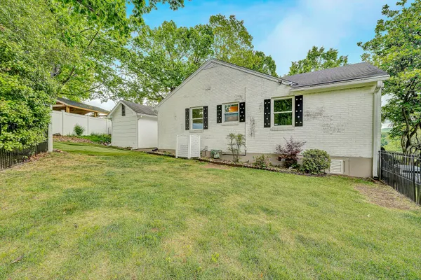 $289,000 | 3337 Woodland Drive Southwest, Roanoke, VA 24015