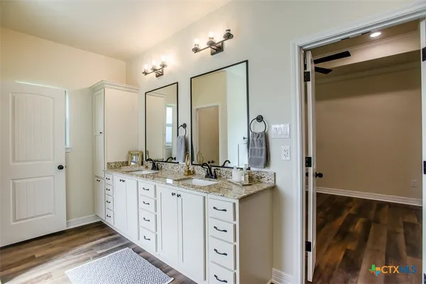 $461,000 | 1010 Winchester Drive, Nolanville, TX 76559