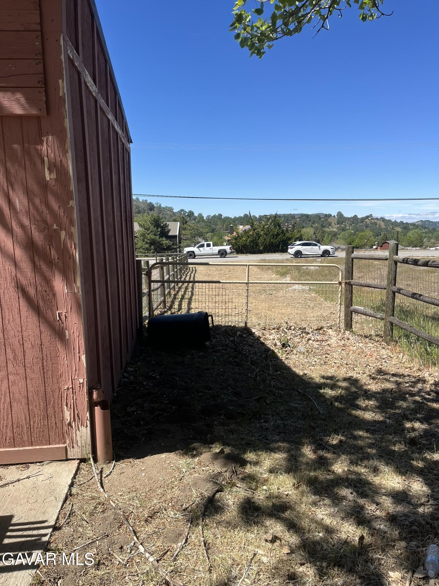 26141 Bear Valley Road Tehachapi, CA 93561 - Photo 12 of 47 IMG_5302