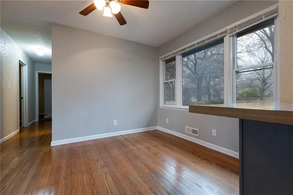 $189,900 | 10803 East 60th Terrace, Raytown, MO 64133
