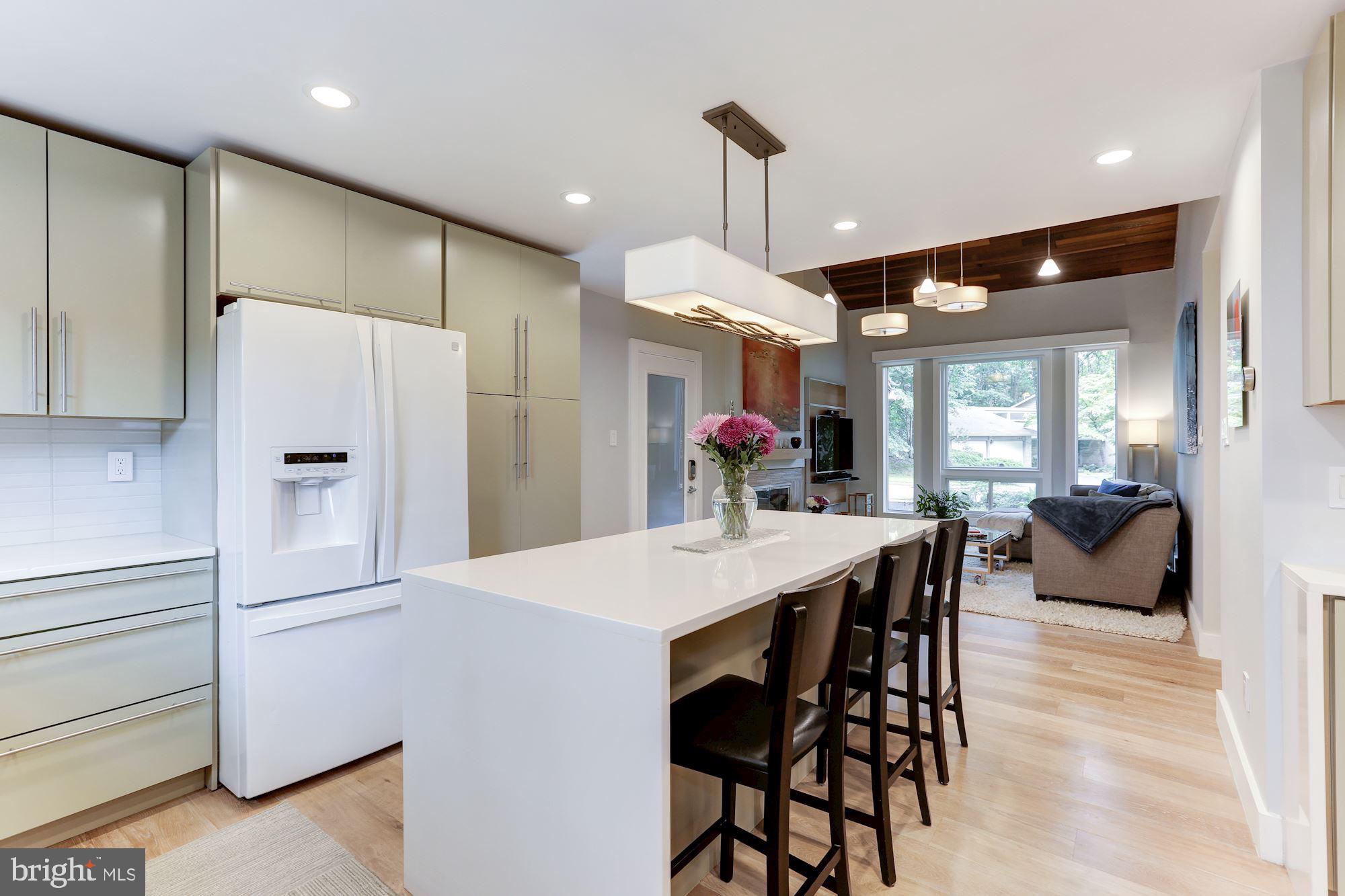 1410 Wolftrap Run Road Vienna, VA 22182 - Photo 20 of 51 Kitchen