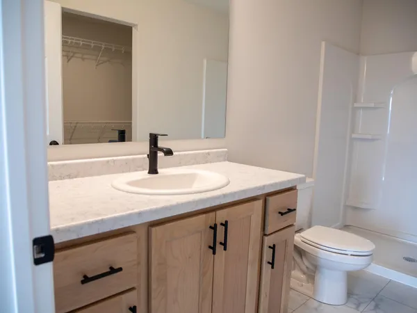 $499,999 | 1474 66th Avenue South, Fargo, ND 58104