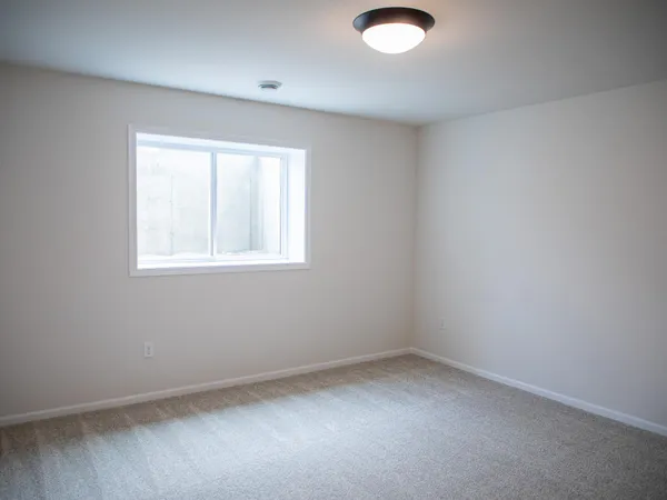 $499,999 | 1474 66th Avenue South, Fargo, ND 58104