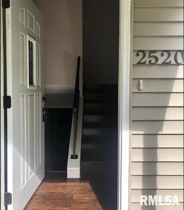 2520 South Skyway Road Peoria, IL 61607 - Photo 3 of 10 Gallery Image 3