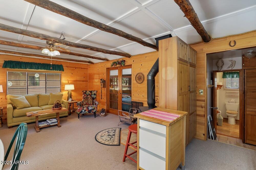 287 South Lookout Trail Payson, AZ 85541 - Photo 13 of 32 a room with furniture and a window