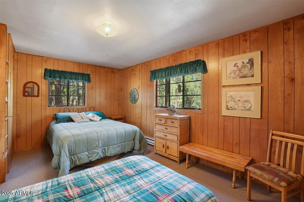287 South Lookout Trail Payson, AZ 85541 - Photo 20 of 32 a bedroom with a bed and a window