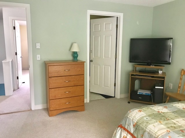 33 Northeast Village Road Concord, NH 03301 - Photo 14 of 19 Gallery Image 14