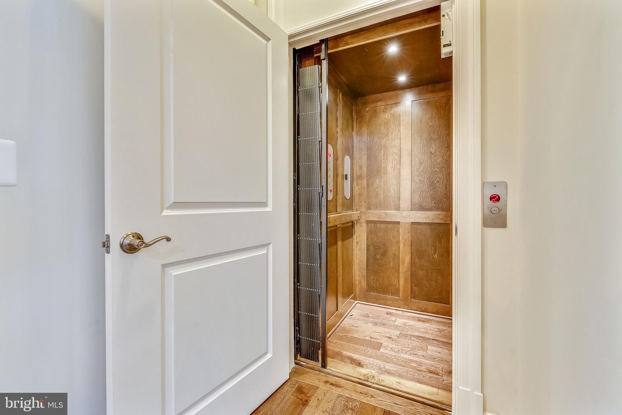 1411 Ridgeview Way Washington, DC 20007 - Photo 38 of 43 Elevator!