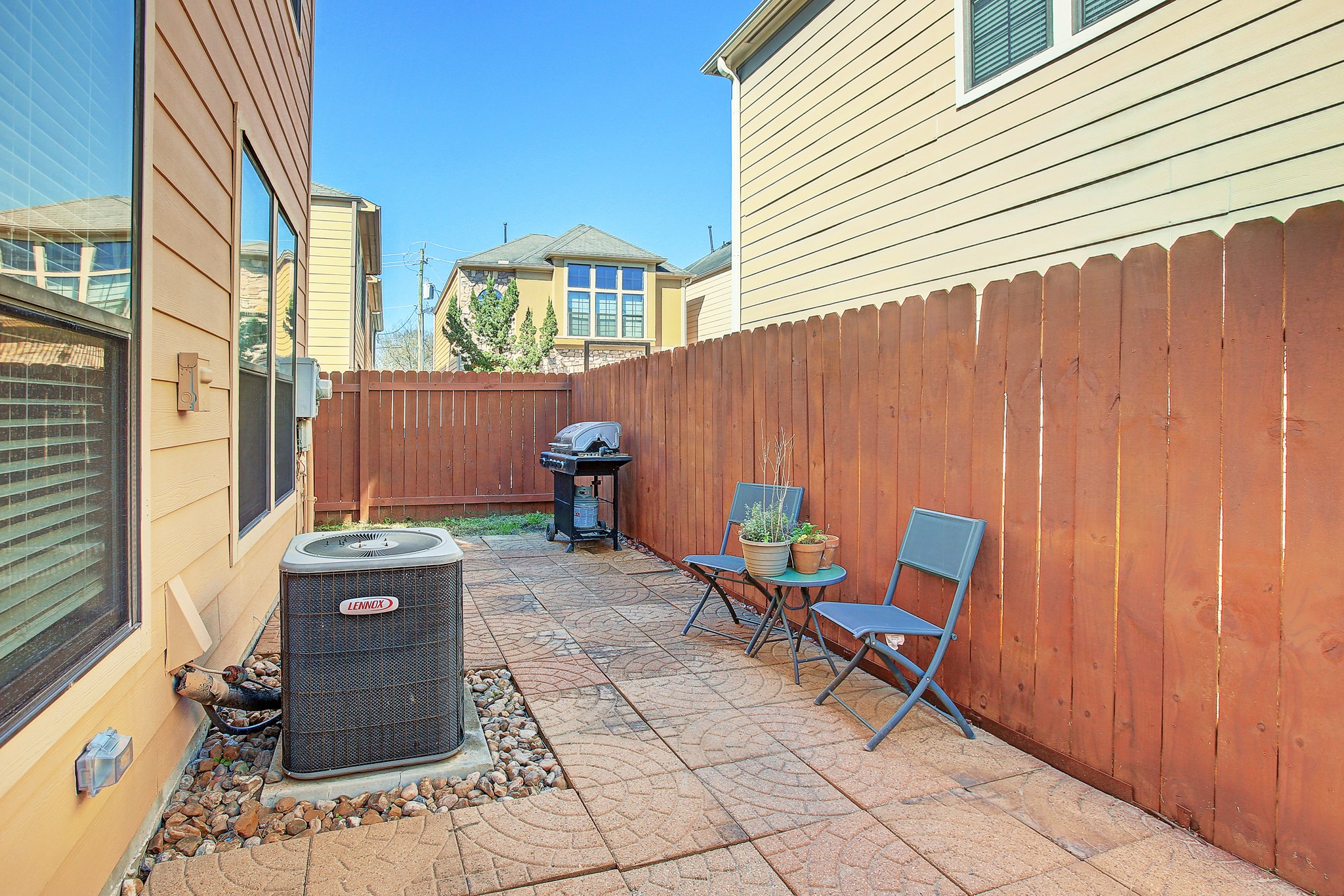 1364 Studer Street Houston, TX 77007 - Photo 21 of 22