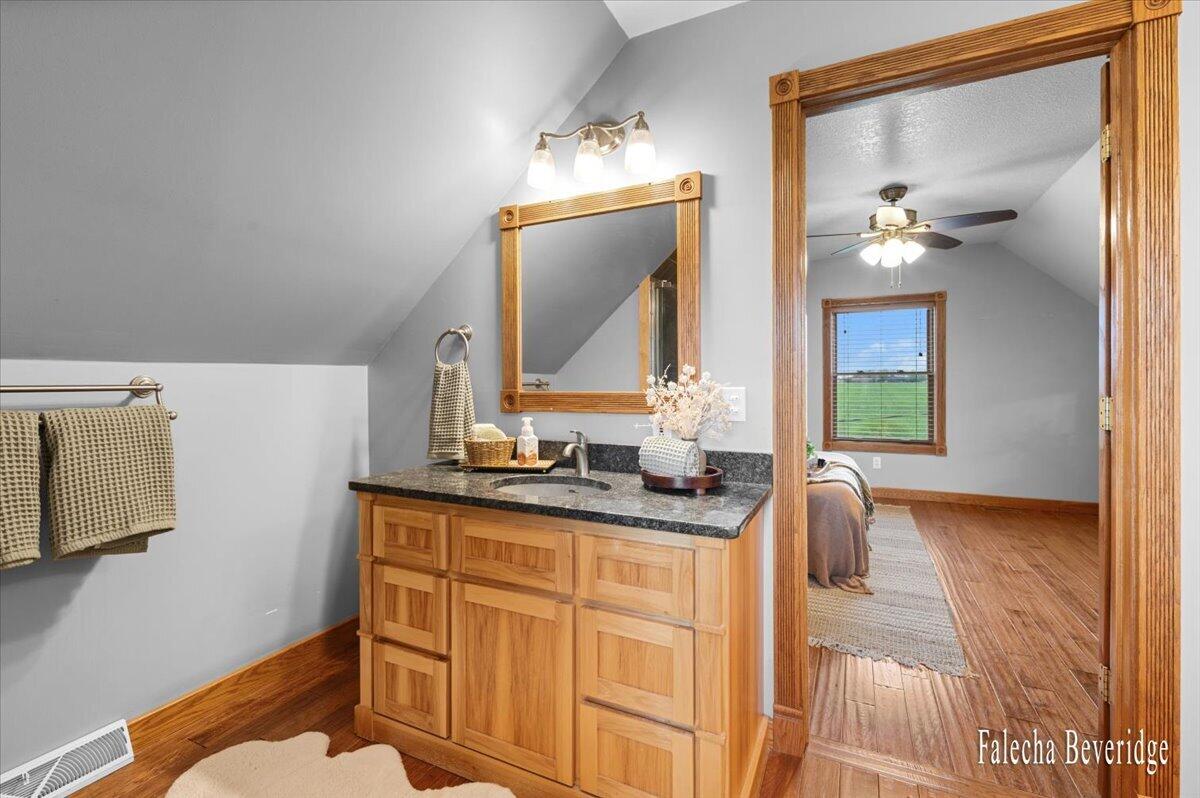 8022 East Vernon Road Clare, MI 48617 - Photo 38 of 44 Primary Bath