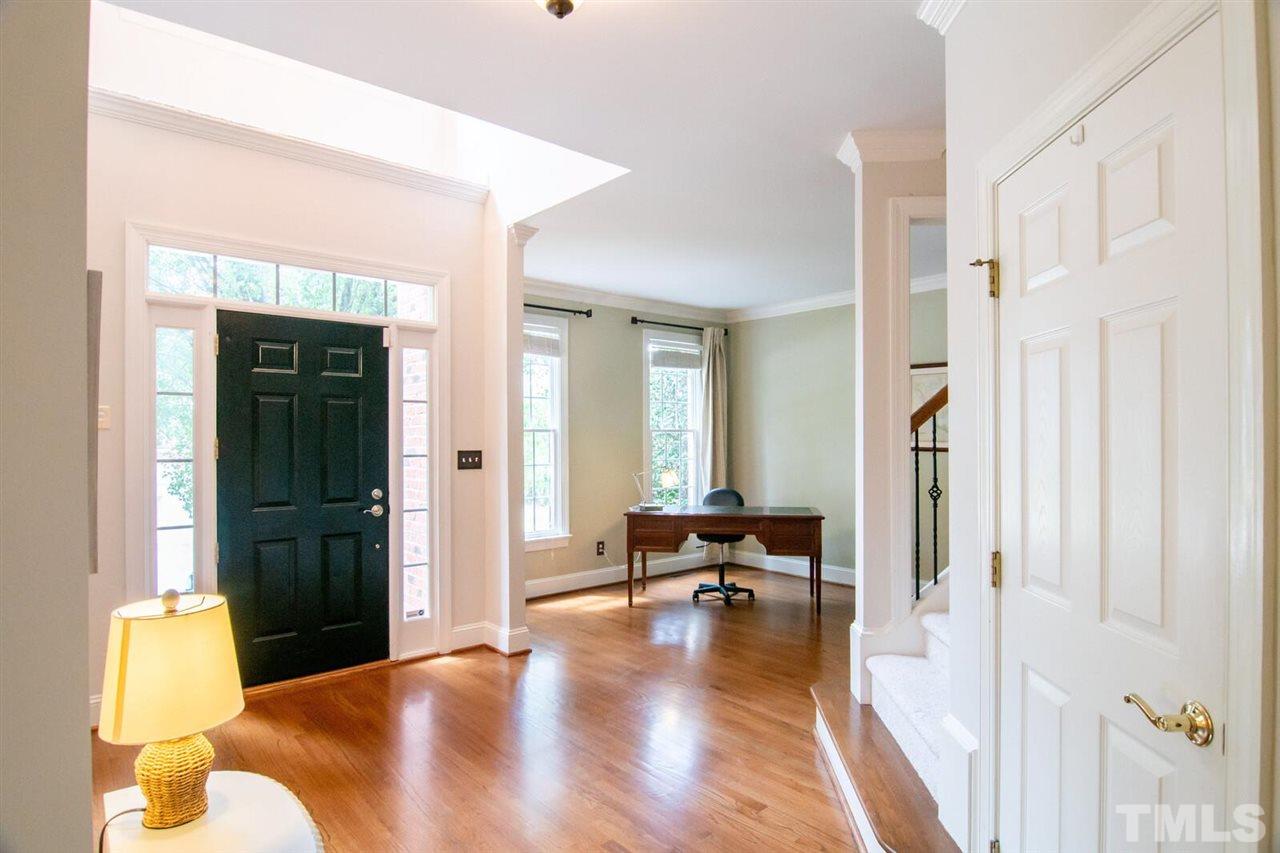 1212 Crabtree Crossing Parkway Morrisville, NC 27560 - Photo 3 of 30