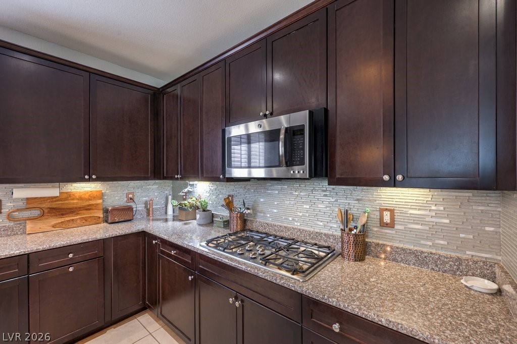 7111 Thistle Ridge Street Las Vegas, NV 89166 - Photo 14 of 61
